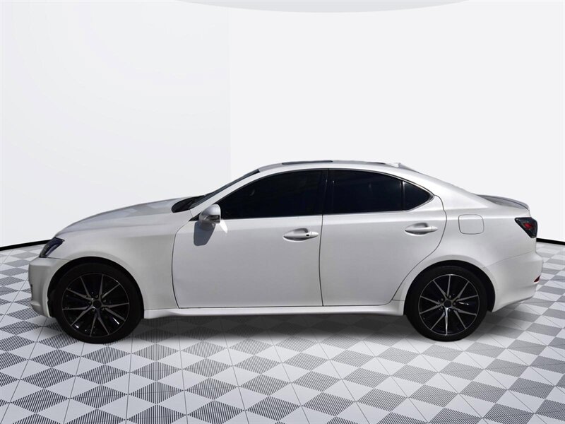 2010 Lexus IS 250 - Photo 2 - Midway City, CA 92655