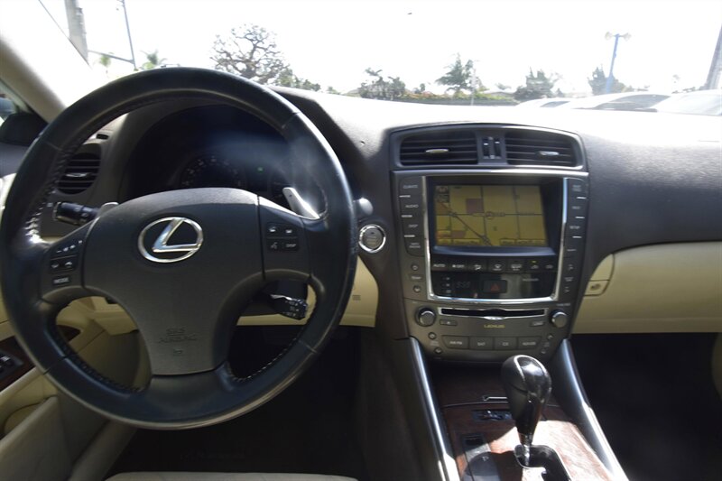 2010 Lexus IS 250 - Photo 10 - Midway City, CA 92655