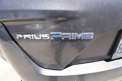 2019 Toyota Prius Prime Premium   - Photo 10 - Midway City, CA 92655
