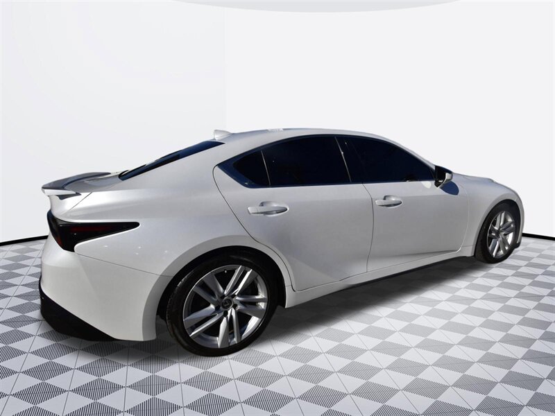 2021 Lexus IS 300 IS 300   - Photo 6 - Midway City, CA 92655