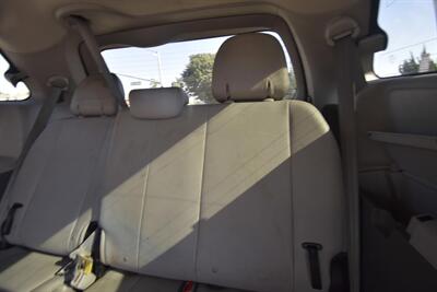 2017 Toyota Sienna LE Mobility 7-Passenger   - Photo 8 - Midway City, CA 92655