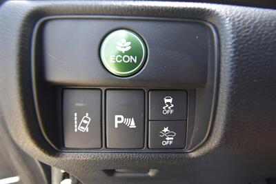 2017 Honda Accord Touring   - Photo 12 - Midway City, CA 92655