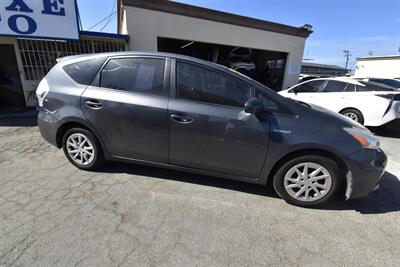 2012 Toyota Prius v Three - Photo 7 - Midway City, CA 92655