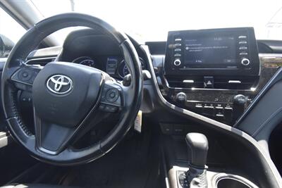 2018 Toyota Camry SE   - Photo 8 - Midway City, CA 92655