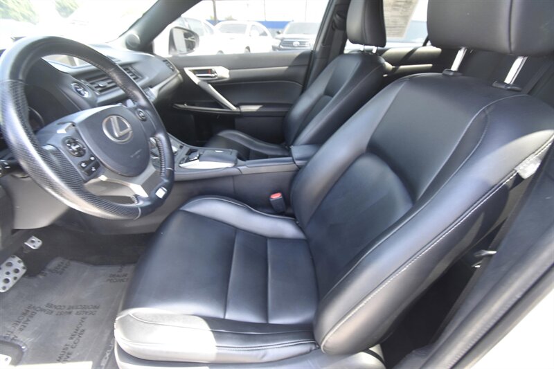 2015 Lexus CT 200h Hybrid   - Photo 8 - Midway City, CA 92655