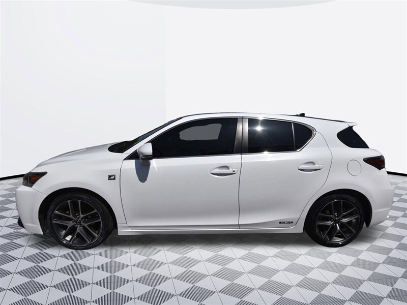 2015 Lexus CT 200h Hybrid   - Photo 2 - Midway City, CA 92655