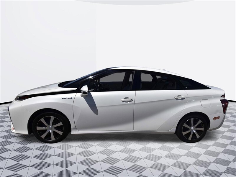 2019 Toyota Mirai  