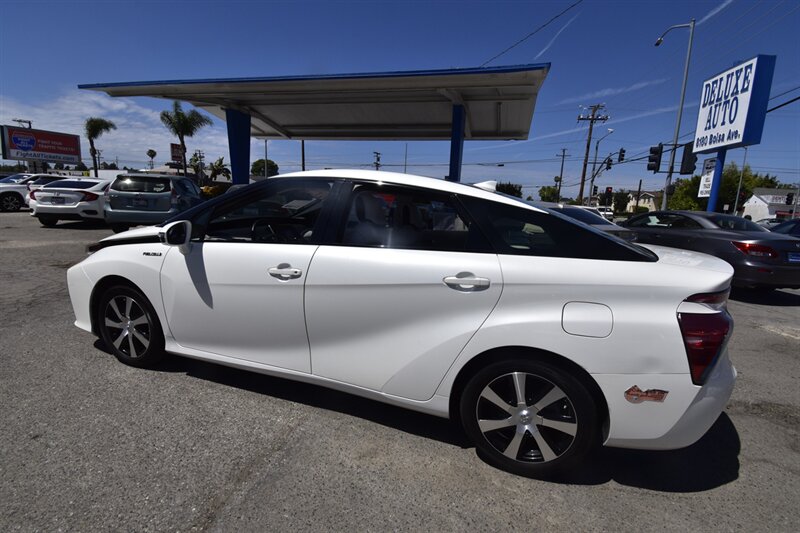 2019 Toyota Mirai - Photo 20 - Midway City, CA 92655