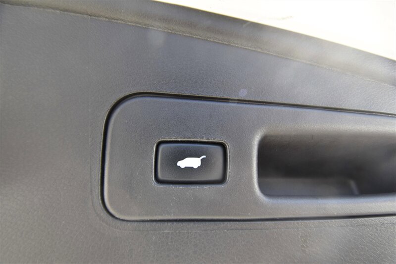 2019 Acura MDX w/Technology Pkg   - Photo 17 - Midway City, CA 92655