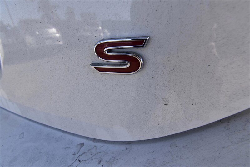 2015 Toyota Corolla S Premium - Photo 13 - Midway City, CA 92655