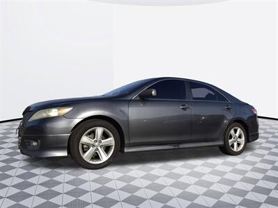 2011 Toyota Camry SE   - Photo 4 - Midway City, CA 92655