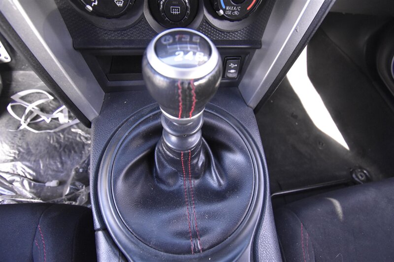 2016 Scion FR-S 6 SPEED   - Photo 10 - Midway City, CA 92655