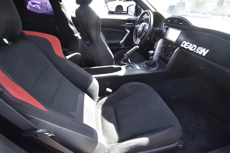 2016 Scion FR-S 6 SPEED   - Photo 9 - Midway City, CA 92655