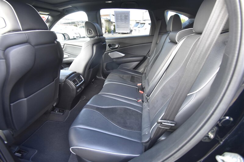 2020 Acura RDX w/A-Spec Pkg   - Photo 11 - Midway City, CA 92655