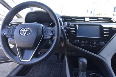 2019 Toyota Camry LE   - Photo 7 - Midway City, CA 92655