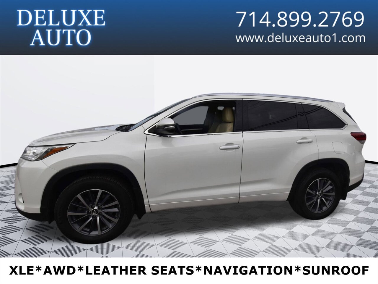 2017 Toyota Highlander XLE's photo