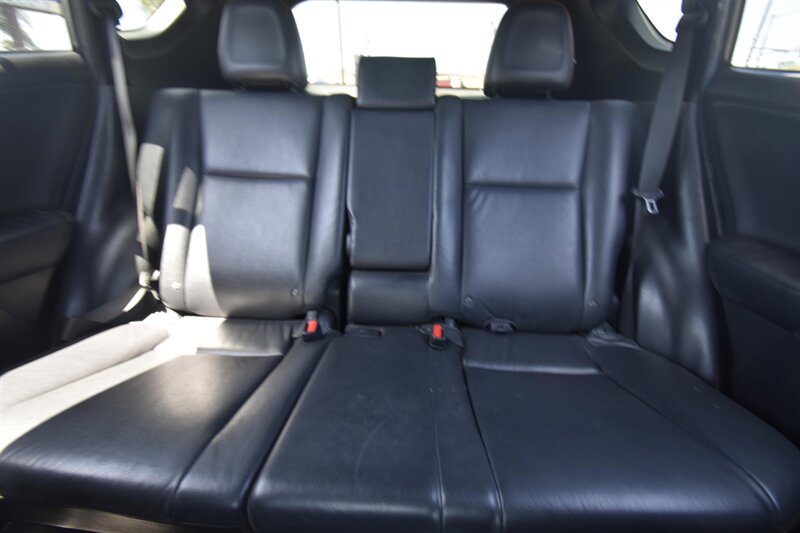 2016 Toyota RAV4 SE   - Photo 10 - Midway City, CA 92655