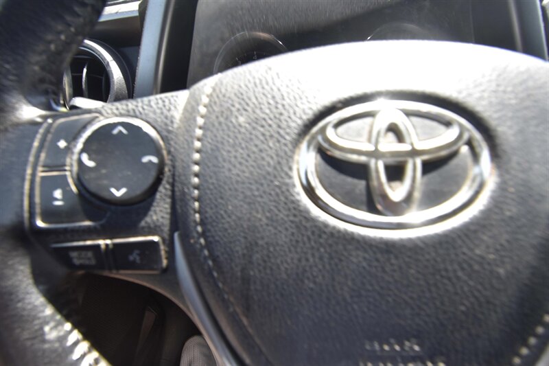 2016 Toyota RAV4 SE   - Photo 14 - Midway City, CA 92655