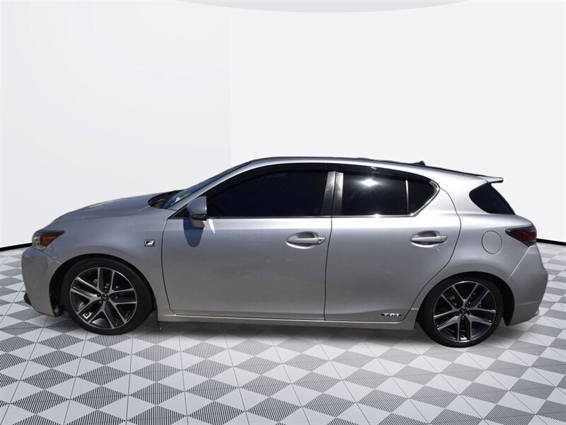 2015 Lexus CT 200h Hybrid   - Photo 2 - Midway City, CA 92655