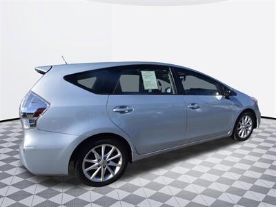 2014 Toyota Prius v Five - Photo 5 - Midway City, CA 92655