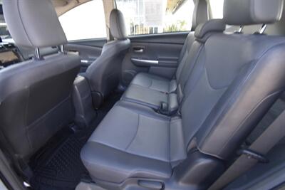 2014 Toyota Prius v Five - Photo 11 - Midway City, CA 92655