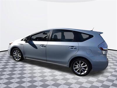 2014 Toyota Prius v Five - Photo 3 - Midway City, CA 92655