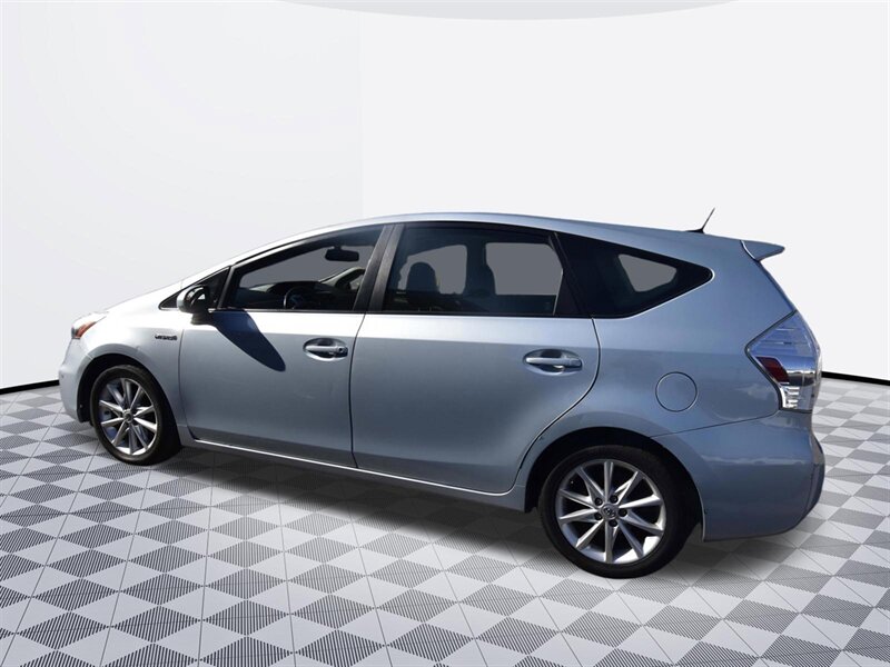 2014 Toyota Prius v Five - Photo 3 - Midway City, CA 92655
