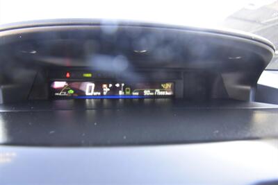2014 Toyota Prius v Five - Photo 16 - Midway City, CA 92655