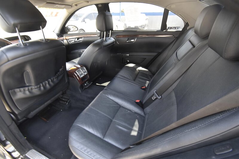 2007 Mercedes-Benz 5.5L V8 - Photo 11 - Midway City, CA 92655