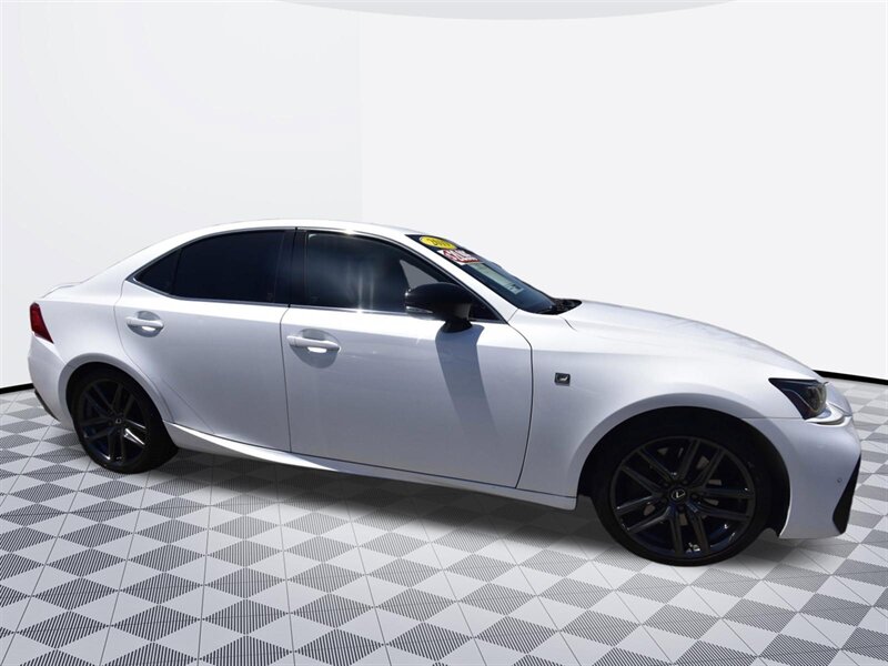2019 Lexus IS 300 F SPORT*NAVIGATION - Photo 5 - Midway City, CA 92655