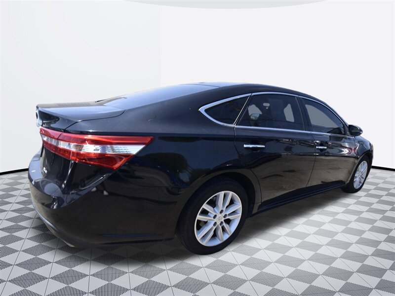 2015 Toyota Avalon XLE Premium   - Photo 3 - Midway City, CA 92655