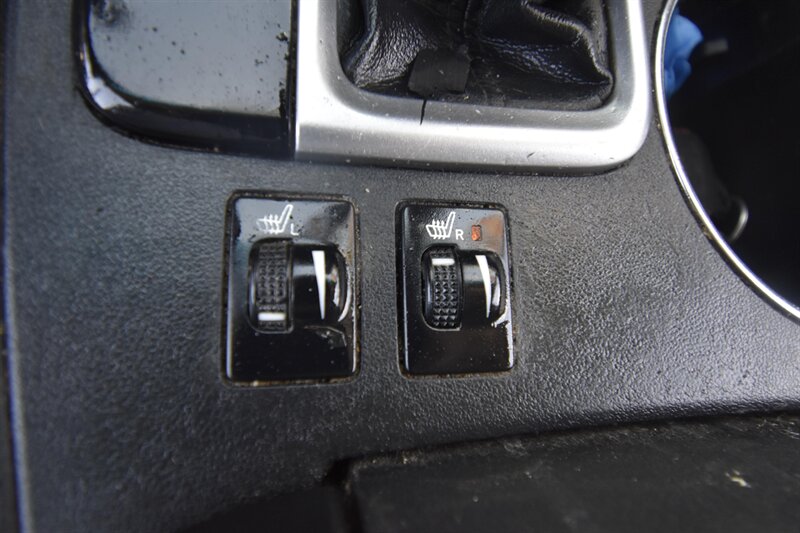 2019 Toyota Highlander XLE - Photo 13 - Midway City, CA 92655