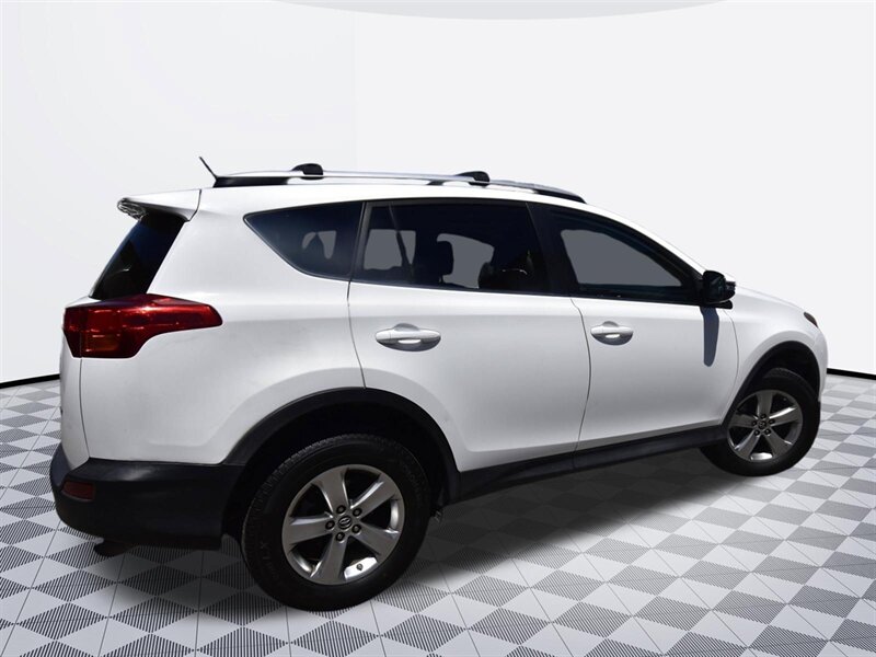 2015 Toyota RAV4 XLE   - Photo 5 - Midway City, CA 92655