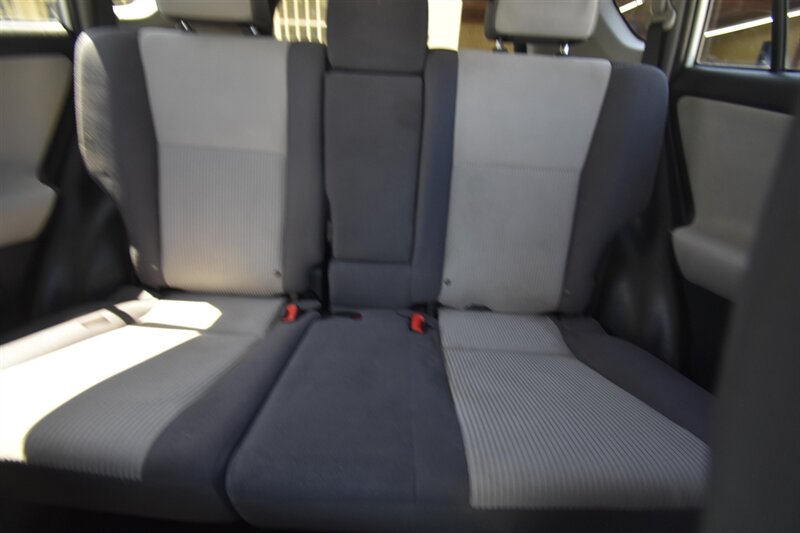 2015 Toyota RAV4 XLE   - Photo 23 - Midway City, CA 92655