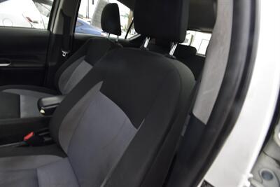 2019 Toyota Prius c Technology - Photo 2 - Midway City, CA 92655