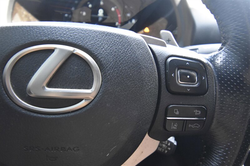 2019 Lexus IS 300 IS 300 F SPORT   - Photo 11 - Midway City, CA 92655