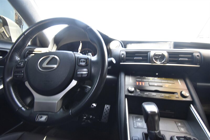 2019 Lexus IS 300 IS 300 F SPORT   - Photo 12 - Midway City, CA 92655