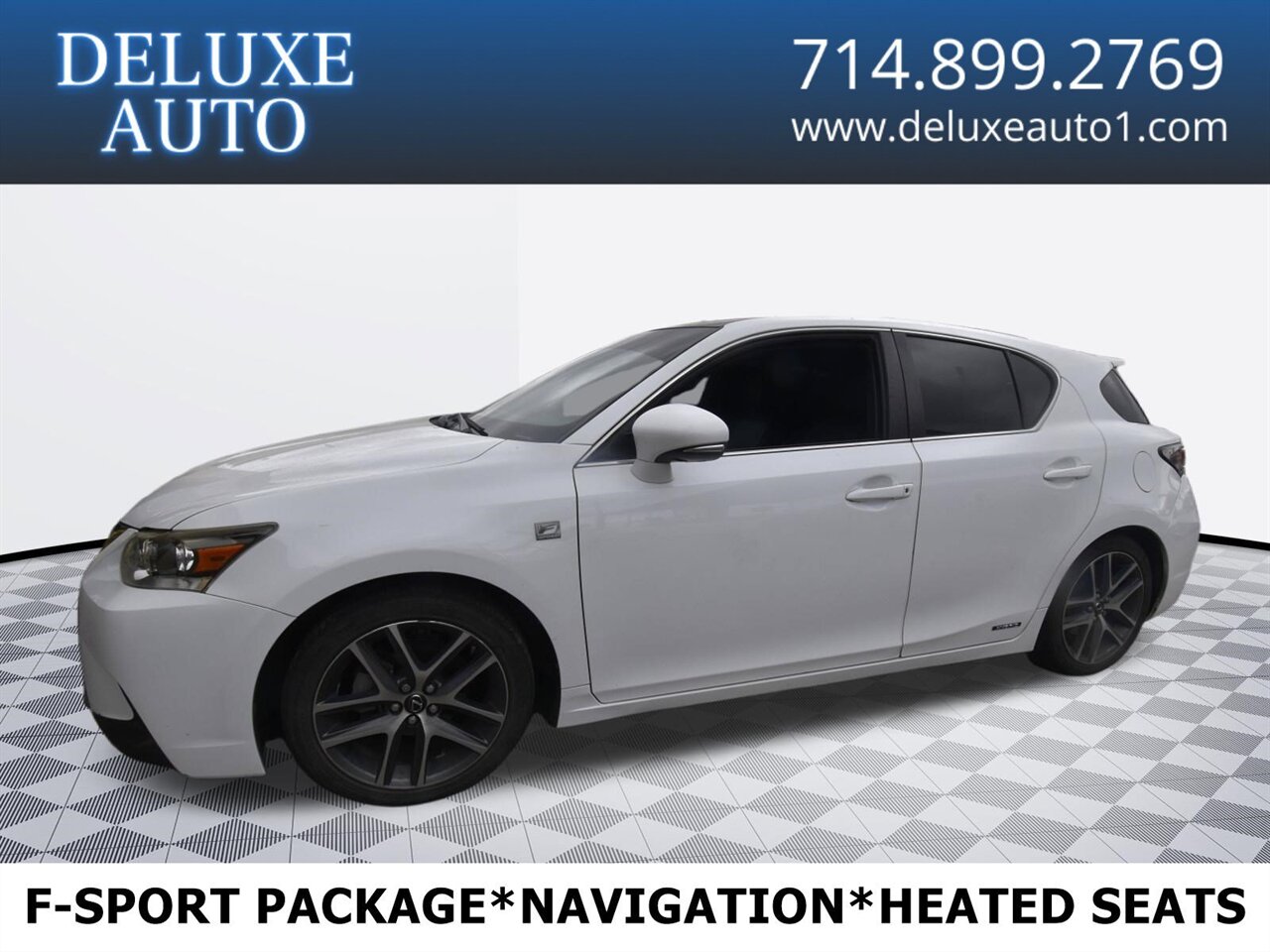 2017 Lexus CT 200h 200h's photo