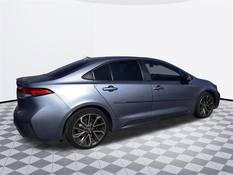2021 Toyota Corolla SE - Photo 7 - Midway City, CA 92655