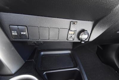 2013 Toyota RAV4 XLE   - Photo 19 - Midway City, CA 92655