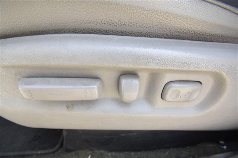 2014 Honda Pilot EX-L   - Photo 13 - Midway City, CA 92655