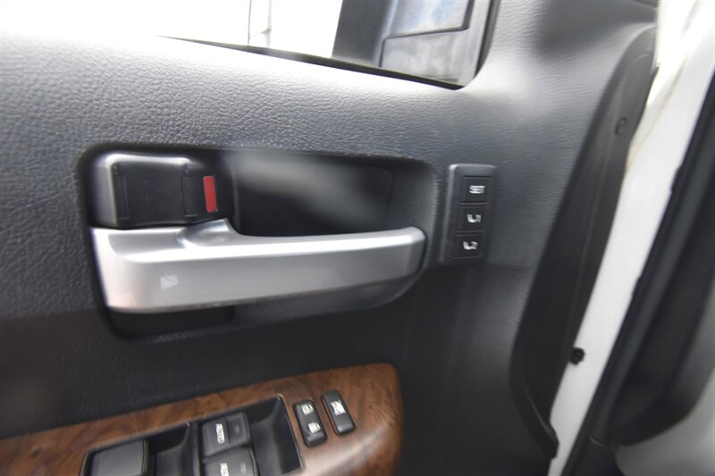 2012 Toyota Tundra LTD - Photo 19 - Midway City, CA 92655