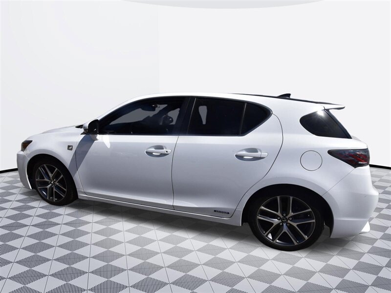 2015 Lexus CT 200h Hybrid - Photo 3 - Midway City, CA 92655