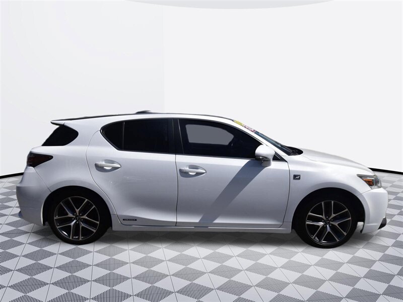 2015 Lexus CT 200h Hybrid - Photo 5 - Midway City, CA 92655