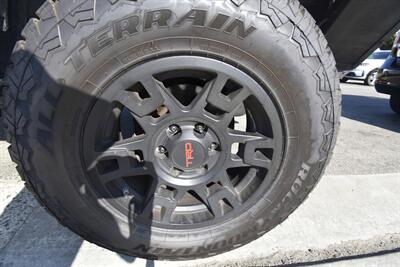 2006 Toyota Tacoma PreRunner   - Photo 15 - Midway City, CA 92655