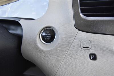 2012 Toyota Sienna XLE 7-Passenger Auto Acce - Photo 17 - Midway City, CA 92655