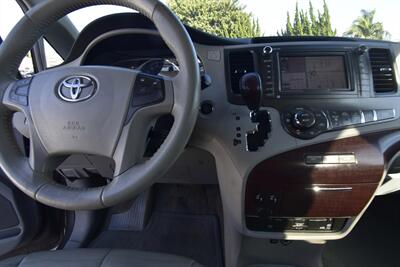 2012 Toyota Sienna XLE 7-Passenger Auto Acce - Photo 9 - Midway City, CA 92655