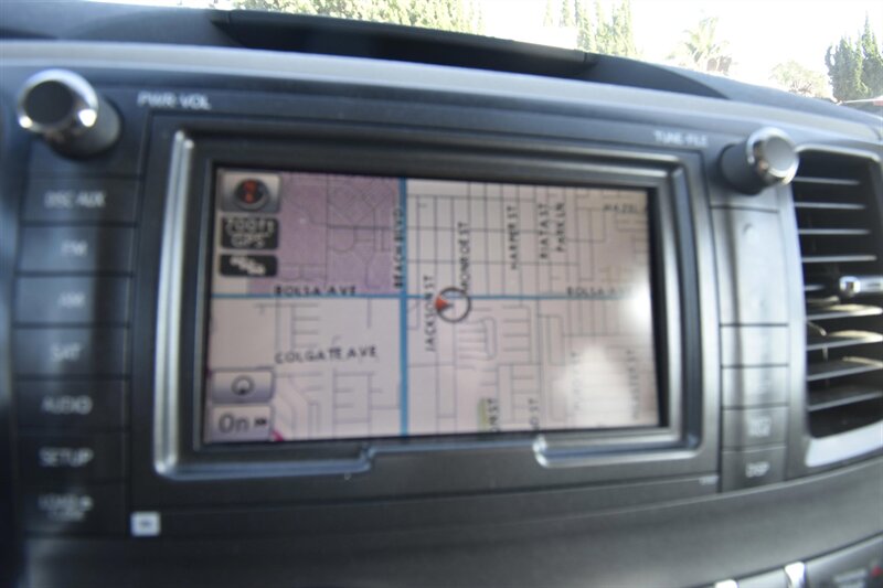 2012 Toyota Sienna XLE 7-Passenger Auto Acce - Photo 7 - Midway City, CA 92655