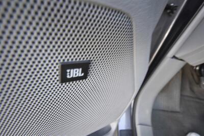 2012 Toyota Sienna XLE 7-Passenger Auto Acce - Photo 19 - Midway City, CA 92655