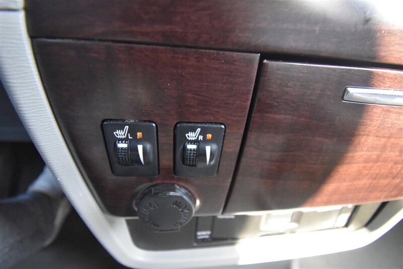 2012 Toyota Sienna XLE 7-Passenger Auto Acce - Photo 16 - Midway City, CA 92655